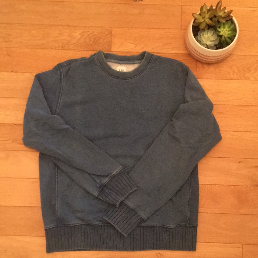 GAP crew neck sweatshirt